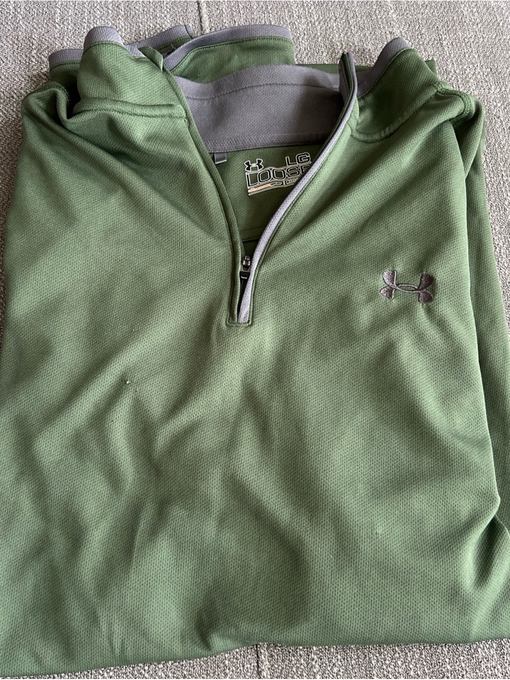 Mens Under Armour Long Sleeve Pull Over Quarter Zip Loose Green Large Preowned